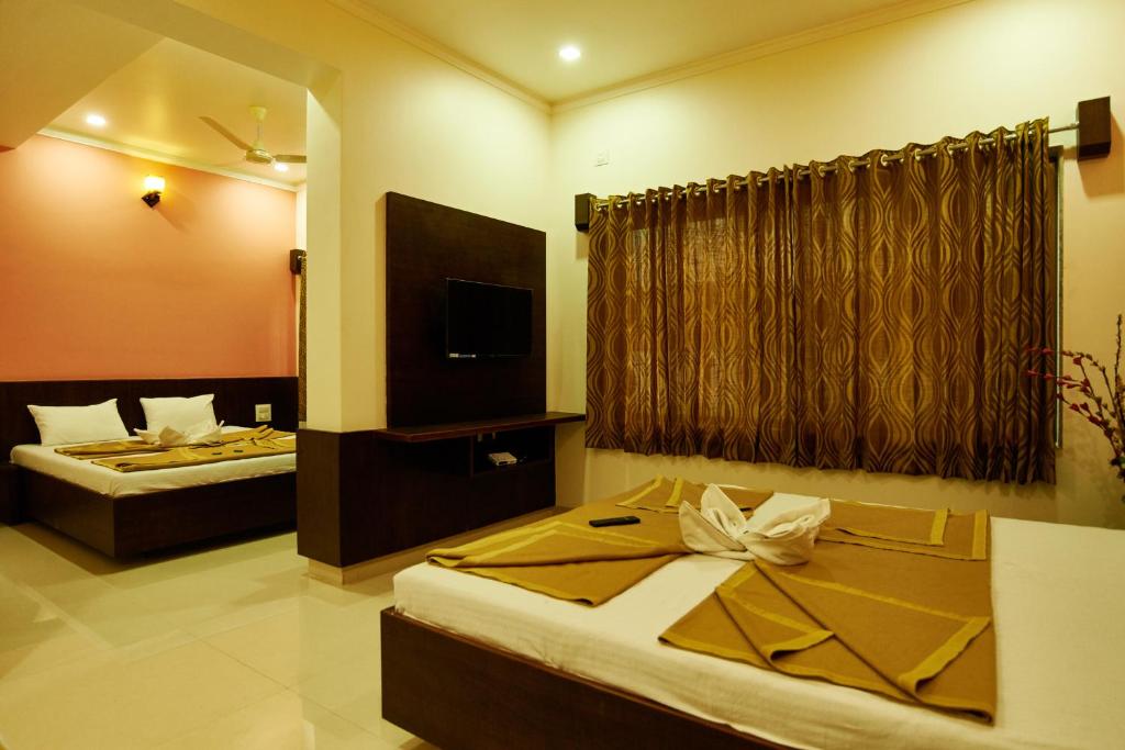 Hotel Pride Inn-Delux AC